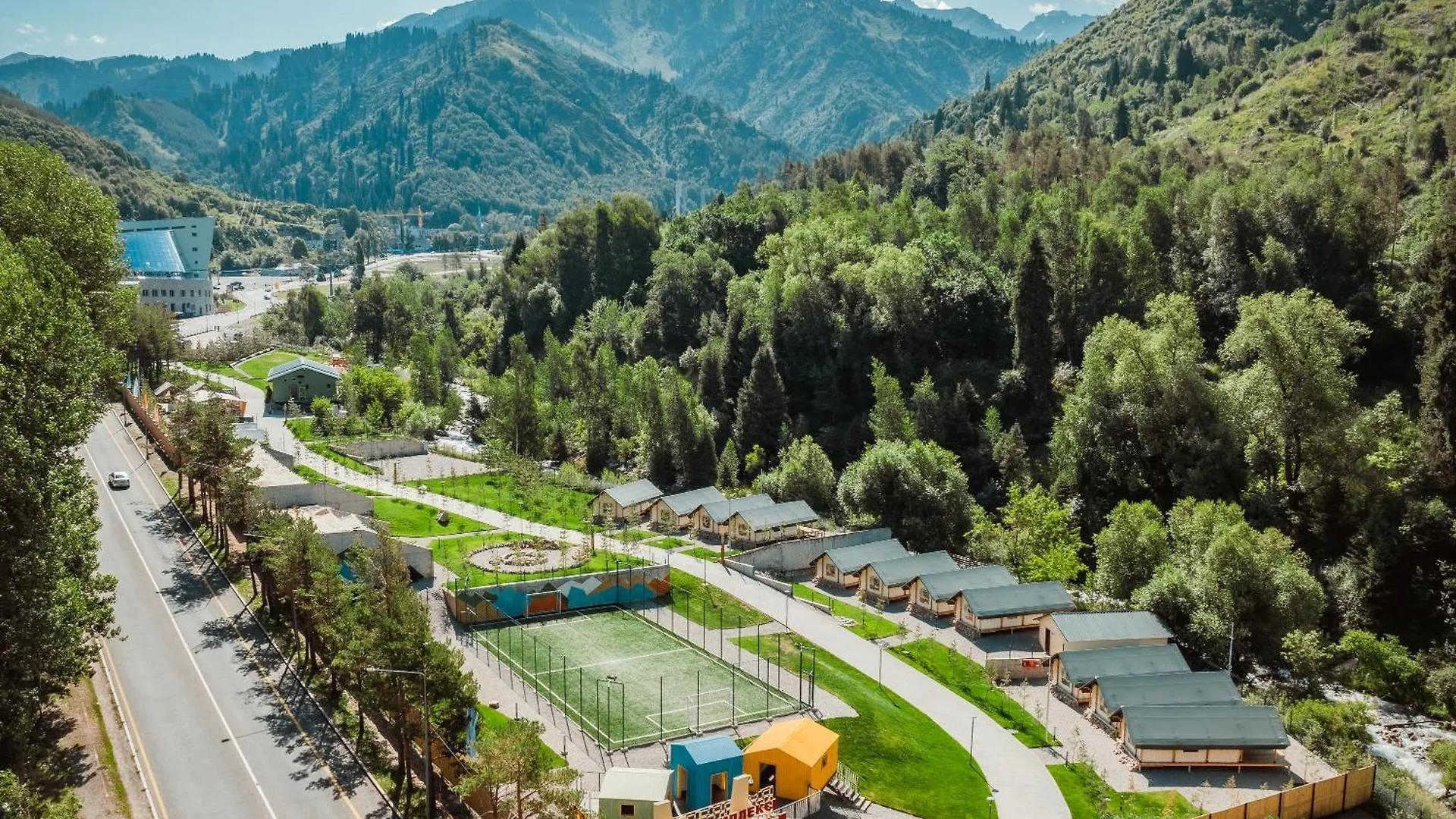 Роскошный шатер Отель Shymbulak Medeu Camp Алматы Казахстан