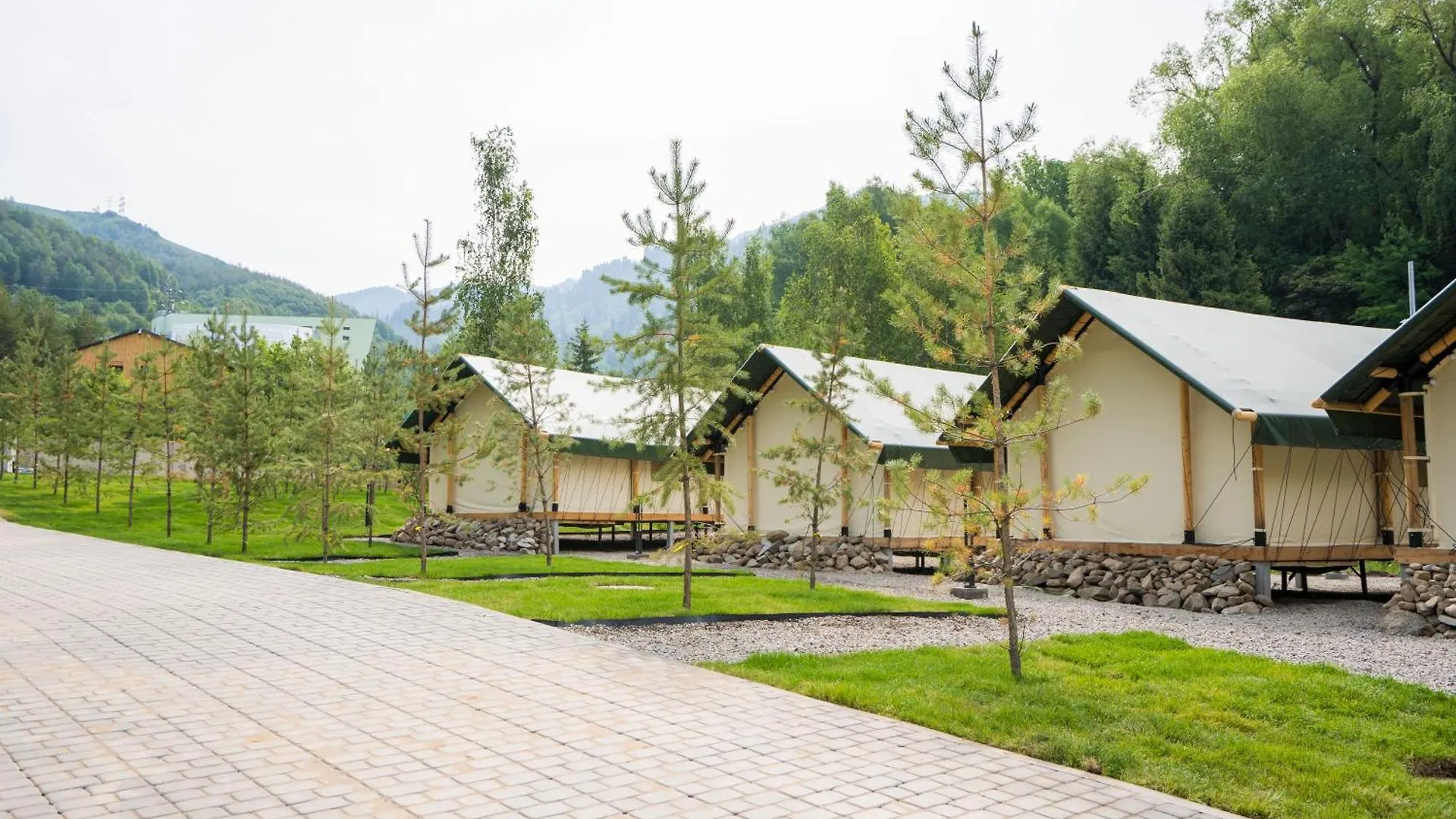 Отель Shymbulak Medeu Camp Алматы Казахстан