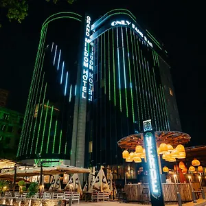 4* Hotel Grand Mildom