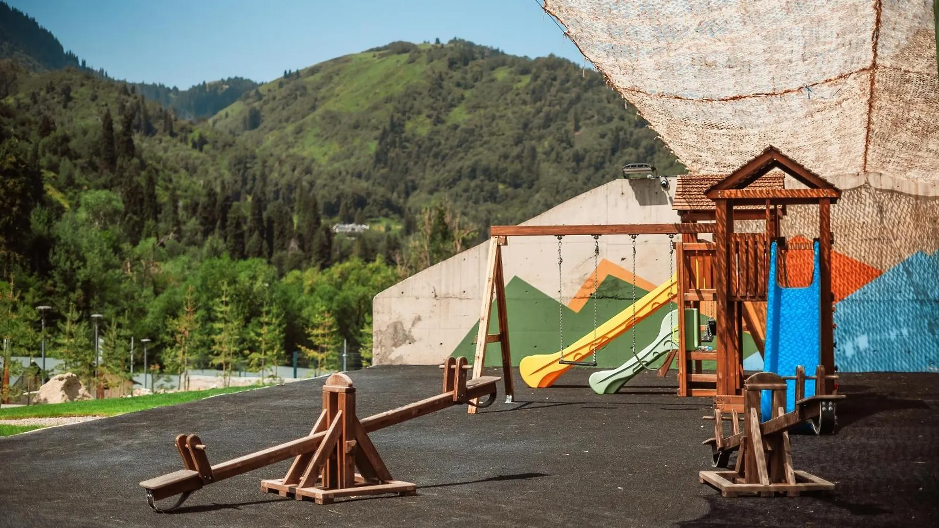 Luxusní stan Hotel Shymbulak Medeu Camp Almaty